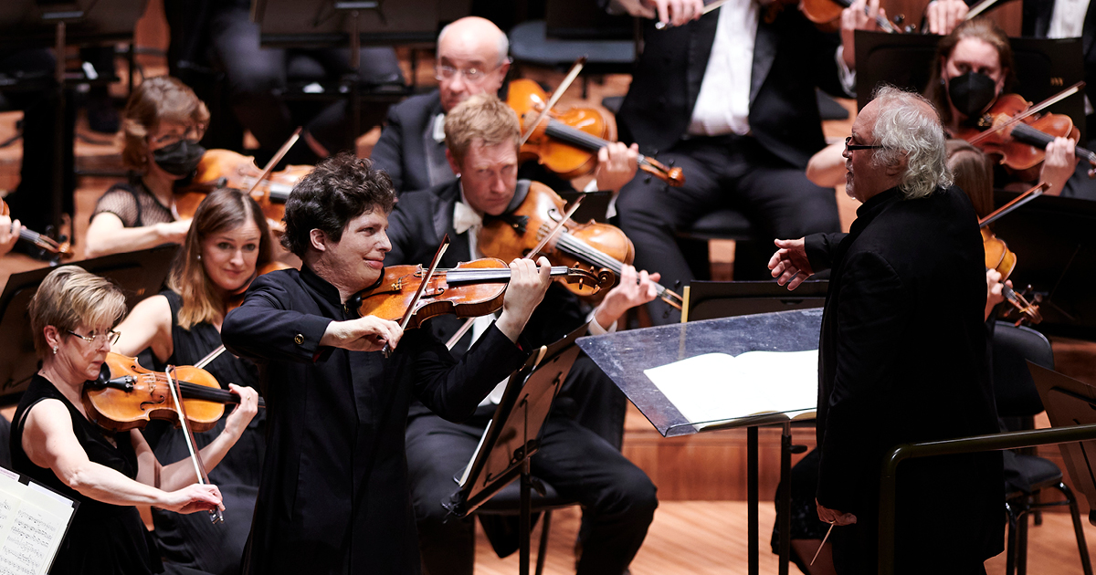 Augustin Hadelich and the Sydney Symphony Orchestra - City Recital Hall